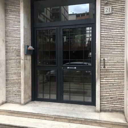 Bed and Breakfast La Donna Garbata Rzym Zewnętrze zdjęcie