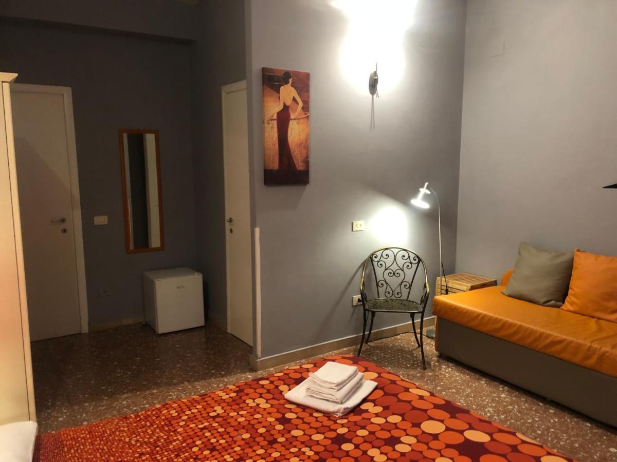 Bed and Breakfast La Donna Garbata Rzym Zewnętrze zdjęcie