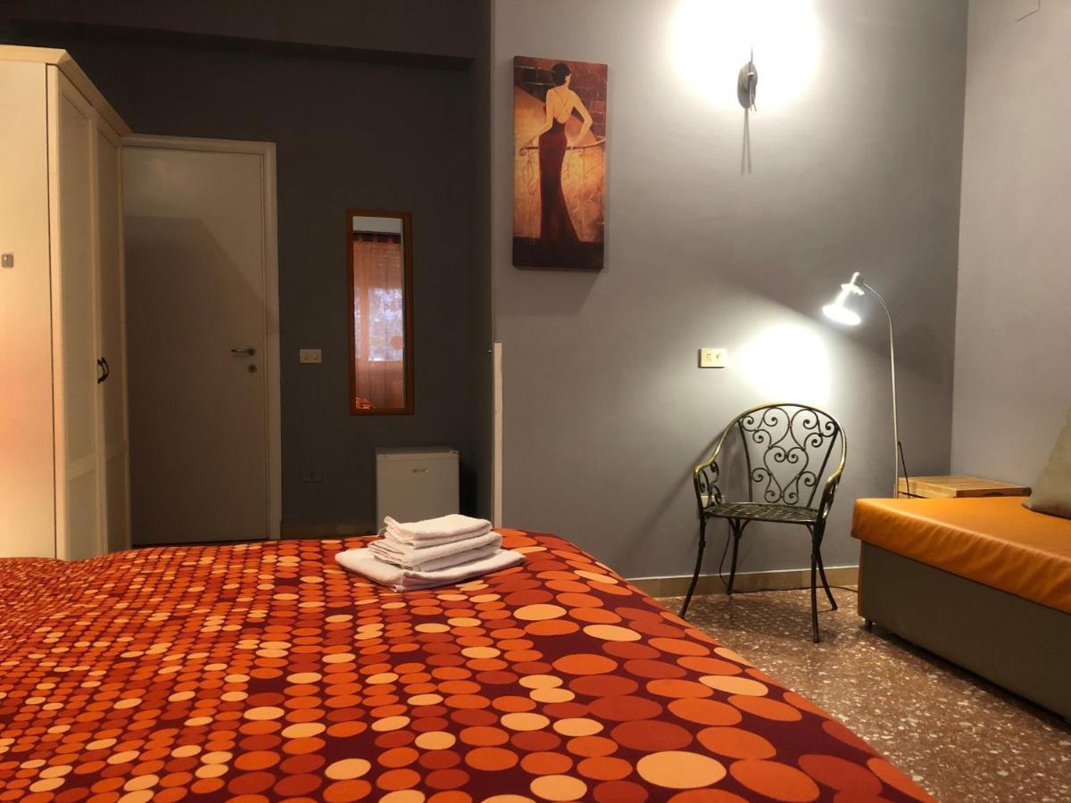 Bed and Breakfast La Donna Garbata Rzym Zewnętrze zdjęcie